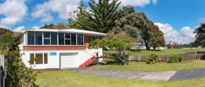 Te Ra Beach House - Paihia Holiday Retreat